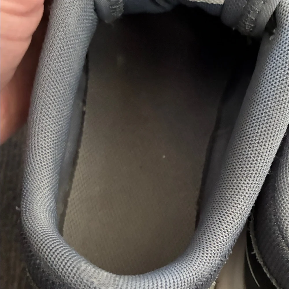 Nike Black and Gray Athletic Sneakers - Picture 6 of 11